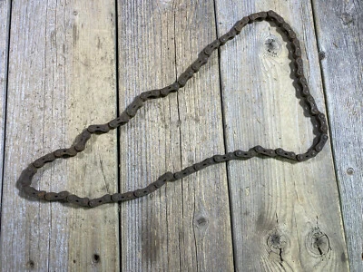 VINTAGE ANTIQUE BIKE BICYCLE SKIPTOOTH CHAIN INCH PITCH 37 LINKS SKIP TOOTH USED - Image 1 of 4