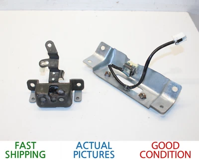 2001 - 2004 年 INFINITI QX4 后轮尾门锁闩锁激活器 原始设备制造商 — 第 1/4 张图片
