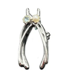 Vintage Silver Plated Double Wish Bone Brooch Pin With Simulated Pearl And Stone - Picture 1 of 5
