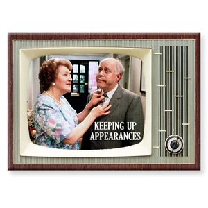 Keeping Up Appearances TV-Show klassisches TV 3,5 Zoll x 2,5 Zoll Kühlschrankmagnet - Bild 1 von 2