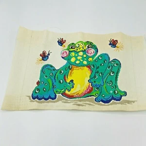 Hand Painted Needlepoint Pattern Canvas Frog Warts Toad Fire Flys Patti Mann - Picture 1 of 8
