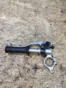 2001-2003 SUZUKI GSXR 600 LEFT CLIP ON HANDLEBAR W CLUTCH LEVER OEM - Picture 1 of 9