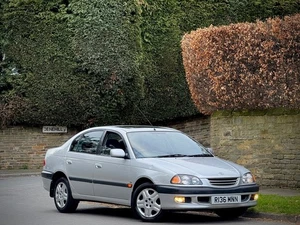 TOYOTA AVENSIS 1.8 GLS AUTOMATIC 4DR + AIRCON/SROOF + MOT MAY 2026 + CLEAN CAR!! - Picture 1 of 20