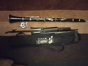 Clarinetto Bundy 577 con supporto musicale - Foto 1 di 2