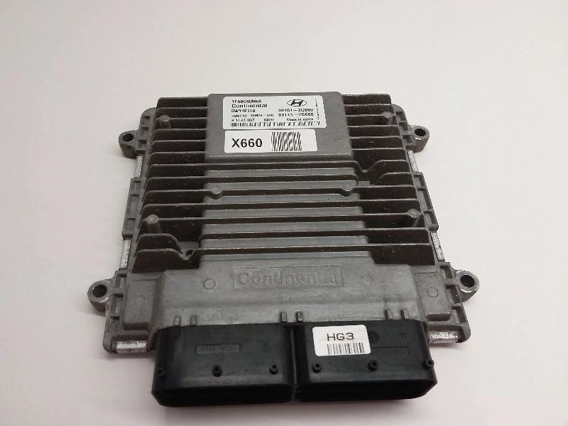 Módulo de control electrónico ECM motor Hyundai Sonata 11 2011 2,4 L automático Foto 1 de 4
