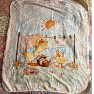 Rara coperta peluche bambino NovaTex vintage sole giallo anatre asciuga biancheria - Foto 1 di 7
