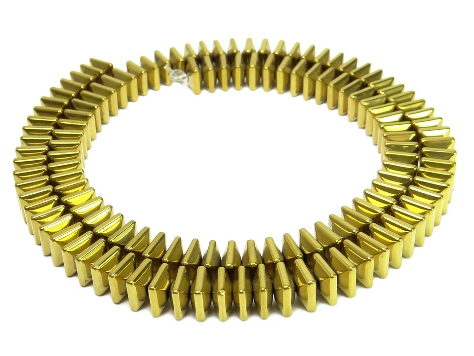 😏 Hämatit gewölbte goldfarbene quadratische Scheiben ca. 6x3 mm Perlen Strang😉 - Bild 1 von 1