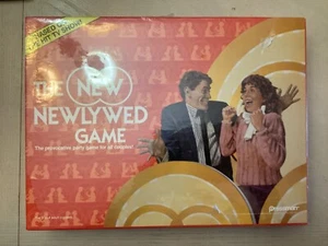 Vintage 1986 The New Newlywed Game *Sealed NIB Pressman - Picture 1 of 6