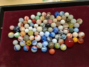 Lotto Marmi Vintage - Foto 1 di 24