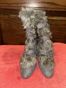 Charles David Gray Faux Fur & Suede Heel Boots 7.5 NWOB (60Z) - Picture 1 of 12