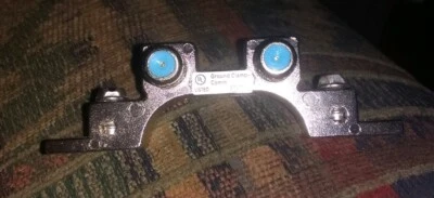  10 GROUND CLAMP Comm 27VT GRB-2DHR   comes w screws.   Cable Installation - Image 1 of 2