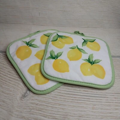 New! Set of 2 Pot Holders Lemons Summer Lemonade Farmhouse Floral Lemon - Image 1 of 4