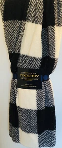 Pendleton~Black & Ivory Plush, THROW~Soft, Sexy, & Warm~50” X 70”~NEW~FAST SHIP. - Picture 1 of 5