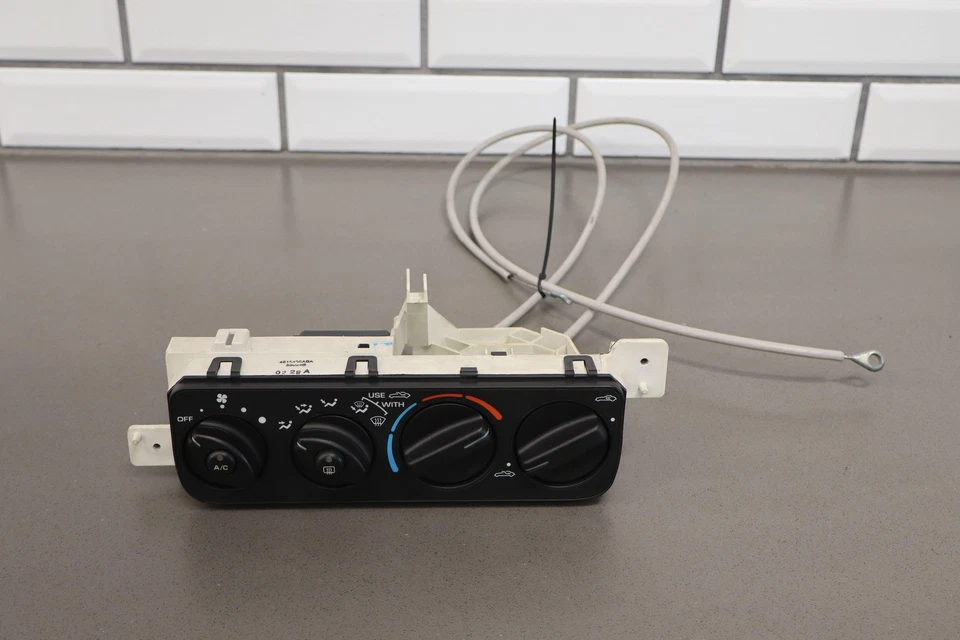 1997-2002 Plymouth Chrysler Prowler ручной климат-контроль температуры - Изображение 1 из 4