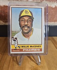 1976 Topps - #520 Willie McCovey