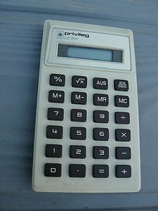 Ein Taschenrechner Calculator PRIVILEG LC9M * - Bild 1 von 2