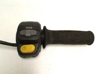 right handlebar knob switch for Malaguti F 12 R 2007-2011 used 187195 - Image 1 of 4