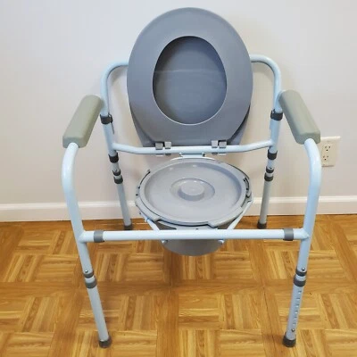 Brand New ''CAREX DELUXE 3-IN-1 FOLDING COMMODE'' - Image 1 of 4