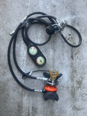 Pacer Dagger Alpha Oceanic Cressi Sub Medidores de Buceo Mangueras Reguladores Foto 1 de 4