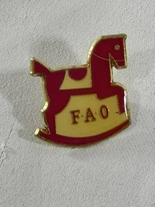 Vintage FAO Schwarz Rocking Horse Souvenir Pin - Picture 1 of 3