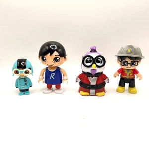 Konvolut 4 Ryan's World Figuren inkl. Ryan und Peck der Pinguin - Bild 1 von 8