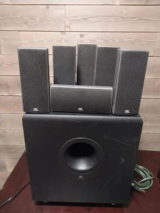 Altavoces de sonido envolvente JBL SUB160, JBL (5) 160SISAT, 1 JBL 160SICENT - Imagen 1 de 12