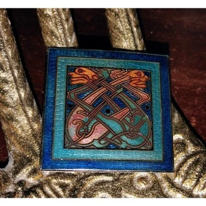  Vintage Cloisonné Celtic Knot Brooch Rare - Picture 1 of 3