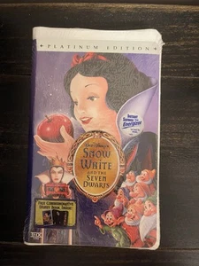 Walt Disney's Snow White VHS Collector’s Platinum Edition Sealed Mint - Picture 1 of 11