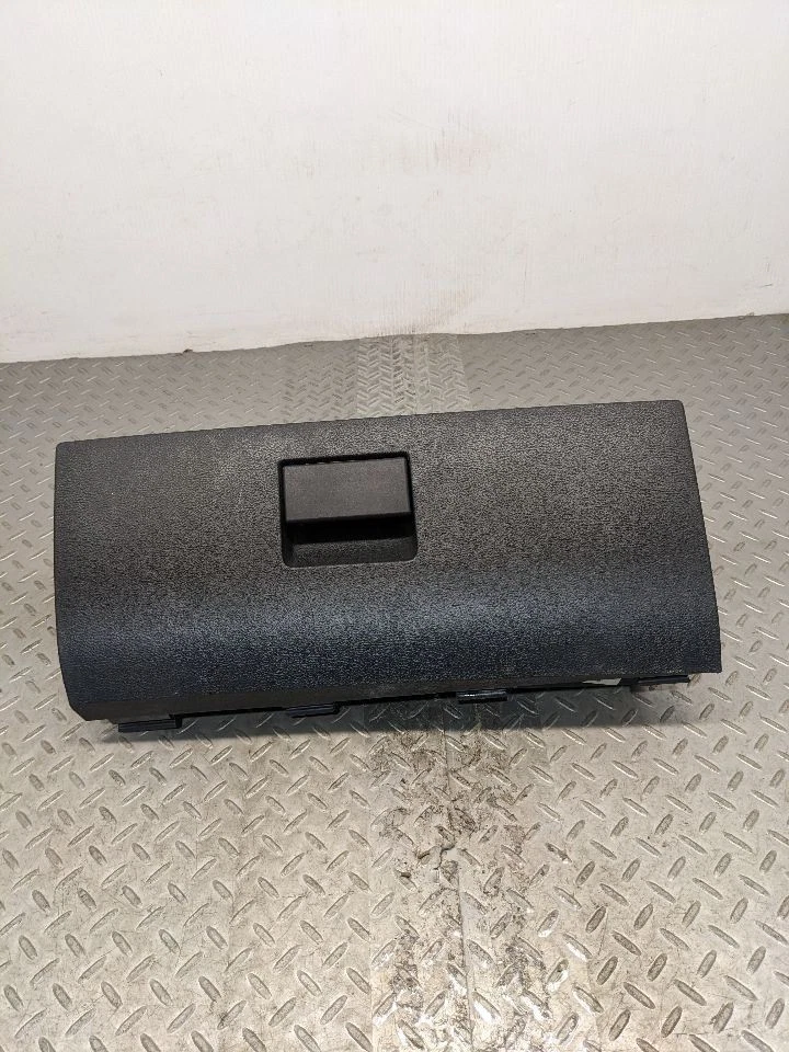 OEM 2010-2012 DODGE RAM 2500 3500 LOWER GLOVE BOX  DASH G 1173792 - Изображение 1 из 4