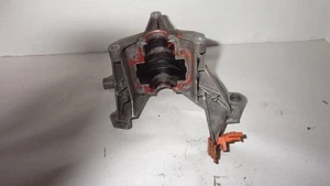 Carcasa de cojinete de manivela Stihl HT 133 fabricante de equipos originales - Imagen 1 de 2