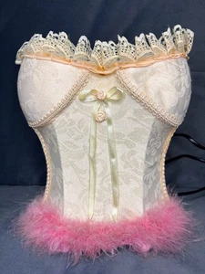 Vintage Retro Corset Bustier Table Lamp – Elegant Unique Lighting - Bild 1 von 7