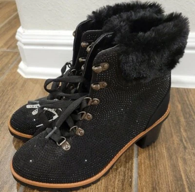 Botín NANETTE LEPORE para mujer negro con cuentas brillantes, ribete de piel sintética, talla 7 Foto 1 de 4