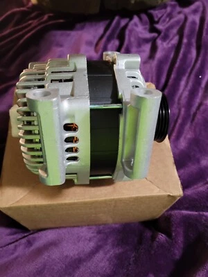 alternador escape 2010 3,0 l Foto 1 de 4