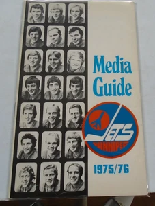 Winnipeg Jets Media Guide  Yearbook 1975-76  Bobby Hull + Team Cover - Picture 1 of 1