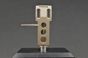 Technics Silver Headshell for EPA-A250 etc / 7.5g - Picture 1 of 5