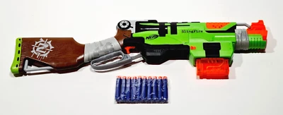 Hasbro Nerf Zombie Strike Slingfire guter Zustand mit 6er Magazin und Darts - Bild 1 von 3