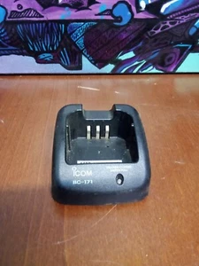 ICOM BC-171 Desktop Charger for IC-F3023 IC-F4023 IC-F3026 IC-F4026 IC-F14 - Foto 1 di 3