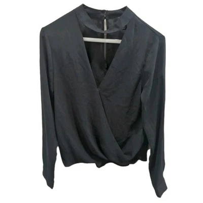 Blusa para mujer talla pequeña Forever 21 camisa negra top cuello en V transparente usada en excelente estado Foto 1 de 4