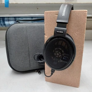Sennheiser HD 660S Audiophile Open-Back Dynamic Headphones Black From JPN 5 - Picture 1 of 8