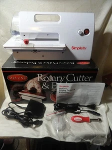 MÁQUINA CORTADORA ROTATIVA Y ESTAMPADORA SIMPLICITY DELUXE 881711 MANUAL, HERRAMIENTA, ETC. - Imagen 1 de 8