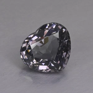 0,73 quilates ¡Excelente! Espinela rara corazón gris plata 100 % natural de Birmania - Imagen 1 de 4