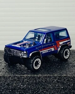 Nissan Patrol Custom 2023 Hot Wheels #20 azul oscuro JDM - nuevo suelto - Imagen 1 de 1