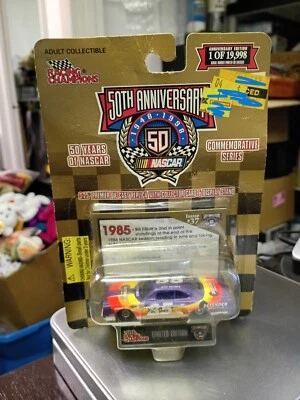 Racing Champions 1998 50 años de NASCAR edición #37 1985 #85 Defender N30 Foto 1 de 2
