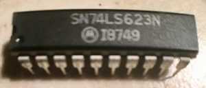 Motorola SN74LS623N Octal Octal Bus Transceiver - NOS - Picture 1 of 1