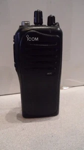 ICOM IC-F4011 UHF 450-512 MHZ, 4 WATT, 16ch TWO WAY RADIO - Picture 1 of 5