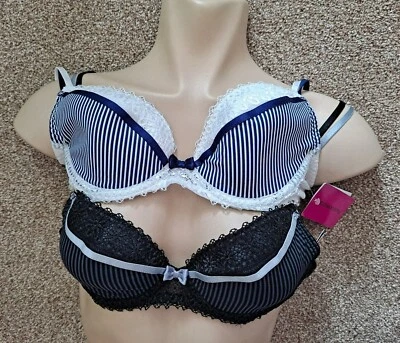 Sujetador para mujer Passionata con aros de encaje negro o azul marino (estilo 4852) Foto 1 de 3