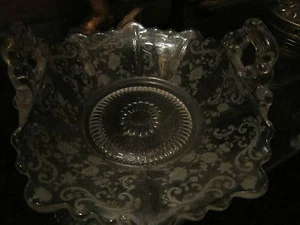 Vintage Finely Etched clear Glass candy Dish/bowl - Picture 1 of 4