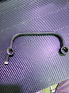 Harley Davidson Tein Cam Head Breather Line New Wrinkle Powdercoat. - Picture 1 of 2
