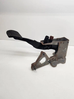 Nissan Sentra 2007-2012 pedal de freno aire acondicionado montaje completo 08 09 10 11 Foto 1 de 4