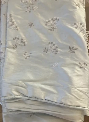 Funda nórdica/reina de poliéster bordada verde menta colección Martha Stewart Foto 1 de 4